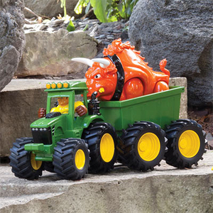 Round Up the Raging Bull - Monster Treads Action Set