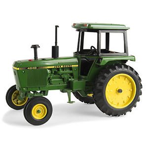 Details about NEW John Deere 4040 Tractor with Cab, 1/16 Scale, Ages 3 ...