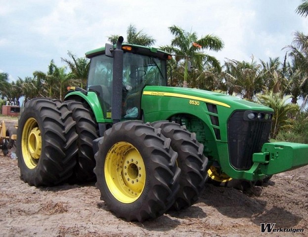 John Deere 8530 - 4wd tractors - John Deere - Machine Guide ...