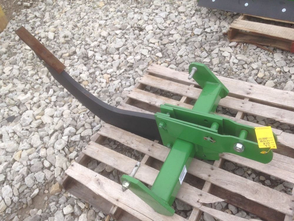 JOHN DEERE 22B INTEGRAL RIPPER 1 SHANK RIPPER #127648 | eBay