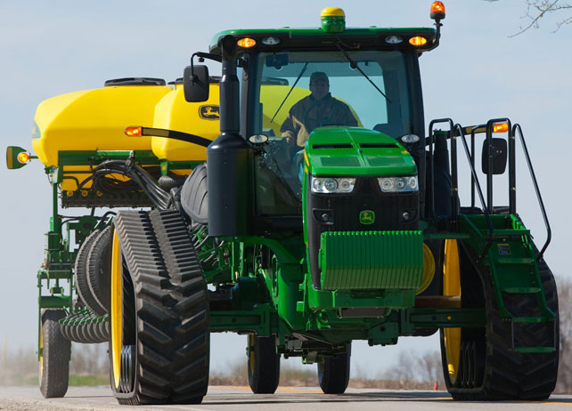 8320RT Tractor | 8R/8RT Series Row-Crop Tractors | John Deere US