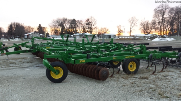 Mulch Finishers : John Deere 2310