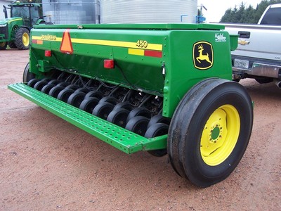 John Deere 450 Drill - Granton, WI | Machinery Pete