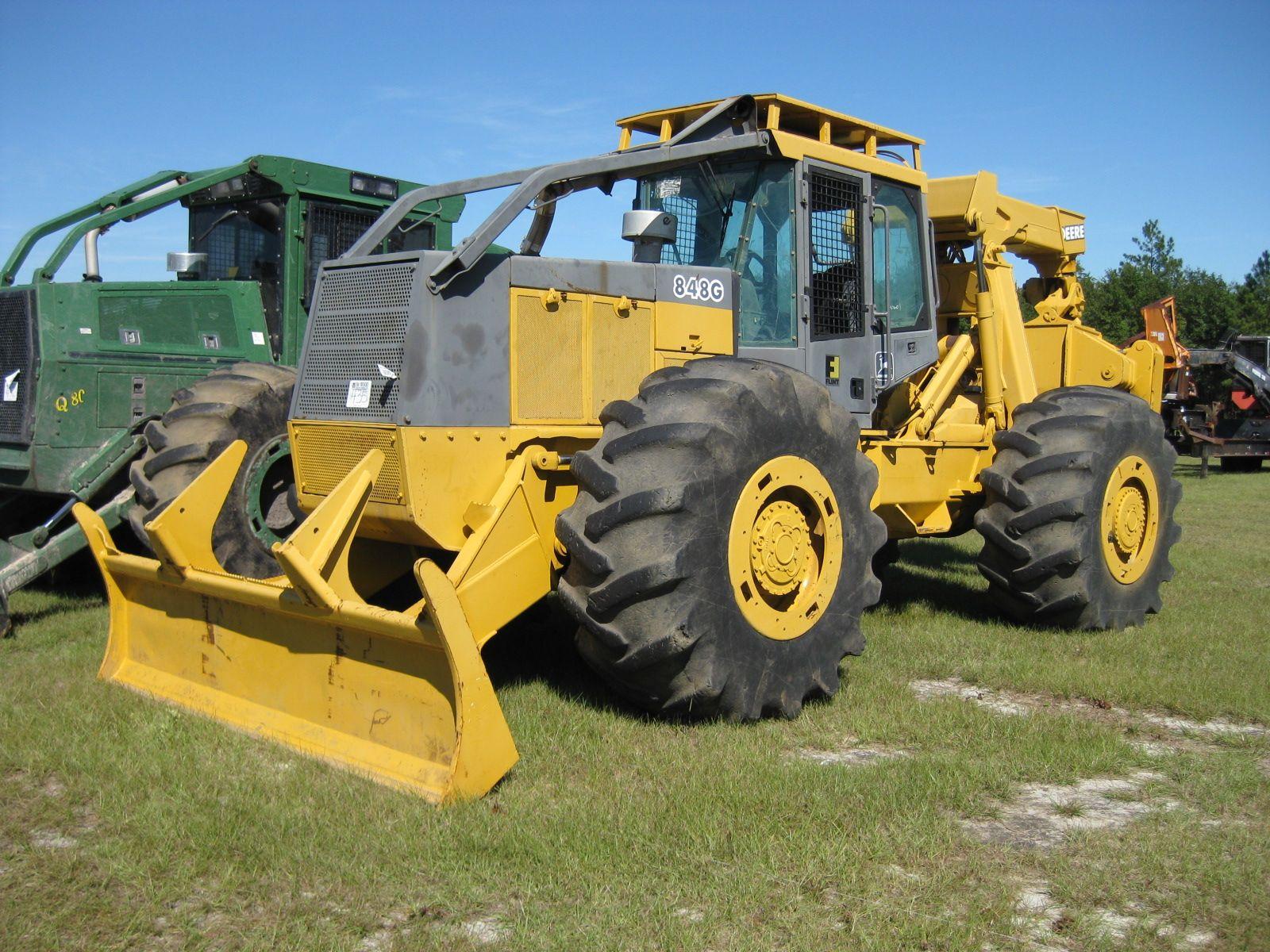 JOHN DEERE 848G GRAPPLE SKIDDER