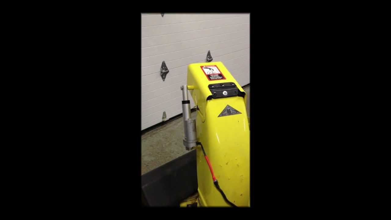 John Deere Snow Thrower chute control - YouTube