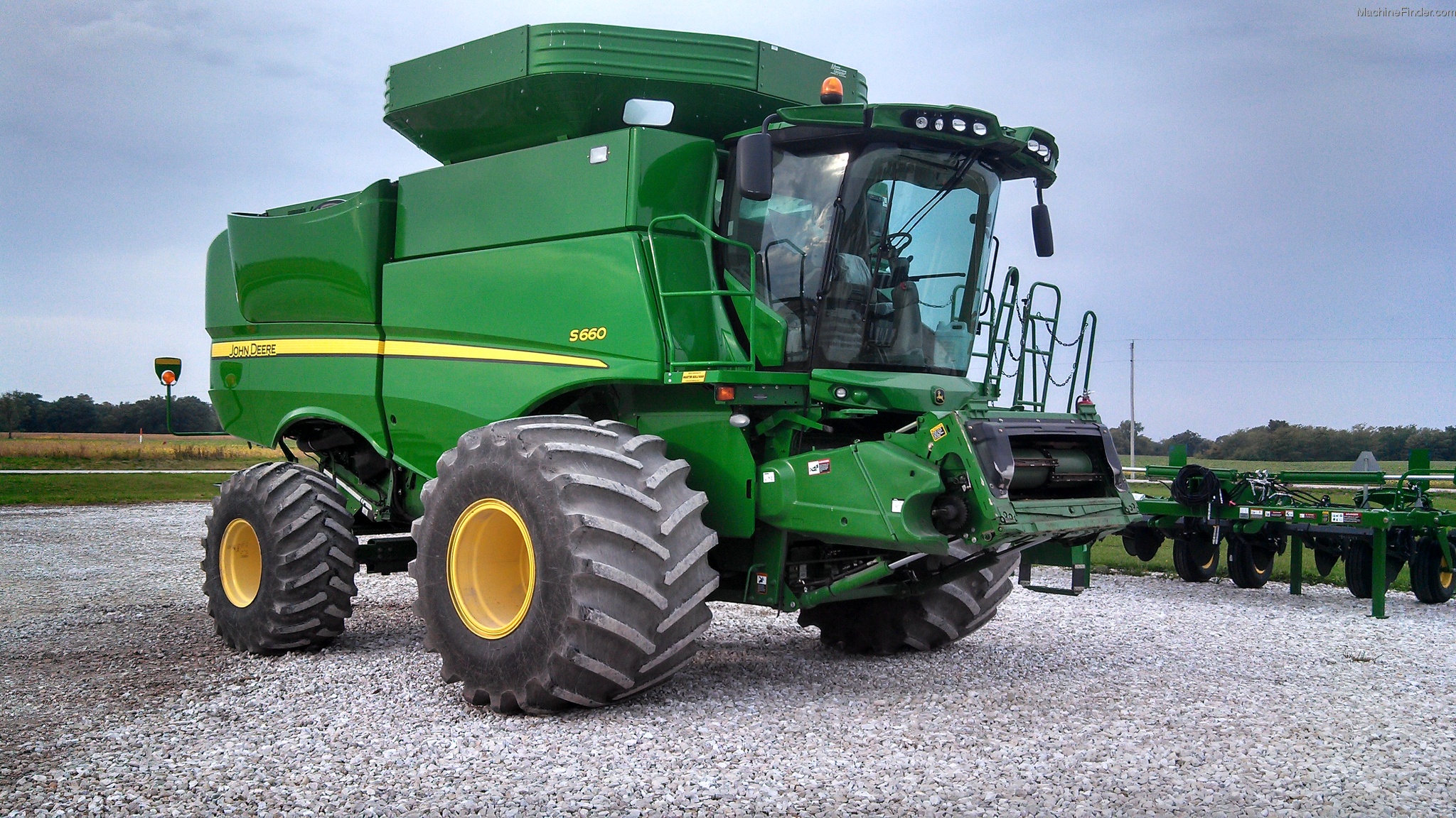 2012 John Deere S660 Combines - John Deere MachineFinder