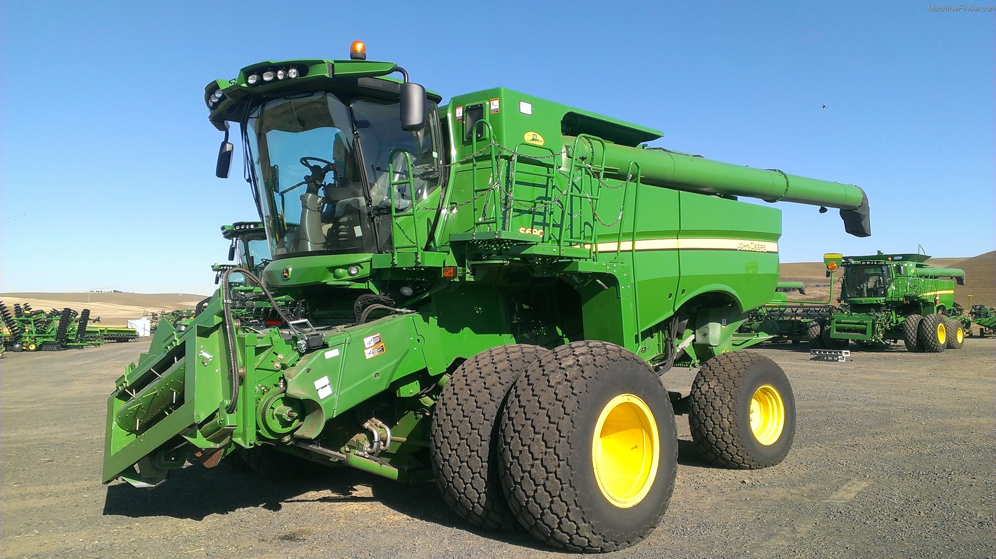 2012 John Deere S690 Combines - John Deere MachineFinder