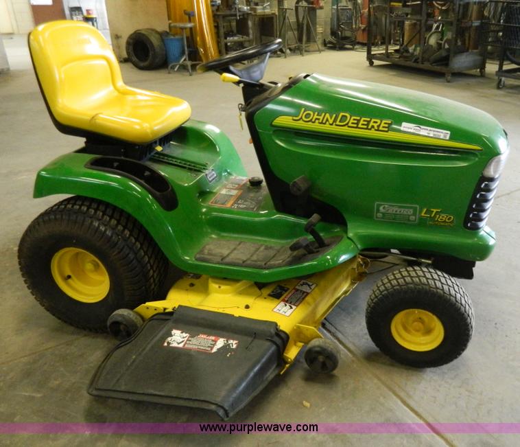 John Deere LT180 lawn mower | Item W9030 | SOLD! May 7 Gover...