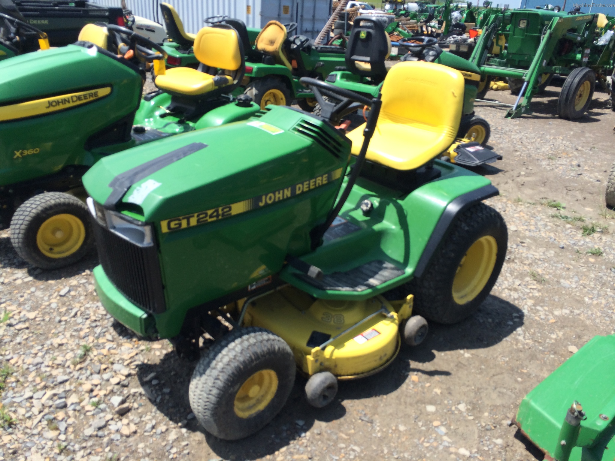 1993 John Deere GT242 Lawn & Garden and Commercial Mowing - John Deere ...