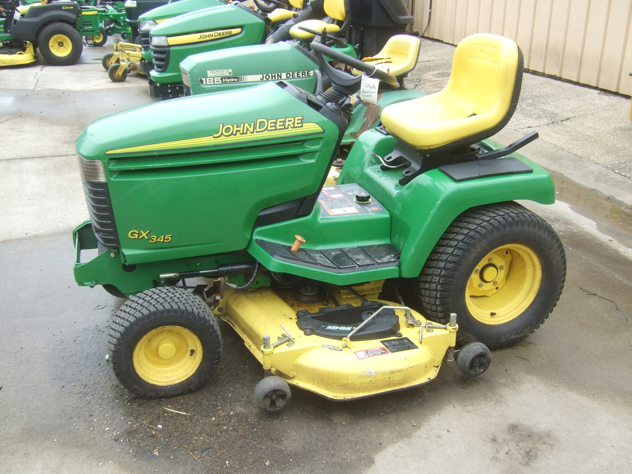 John Deere GX345 Lawn & Garden Tractors for Sale | [61094]