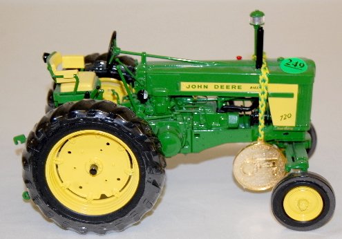 249: John Deere Model 720 Toy Tractor : Lot 249