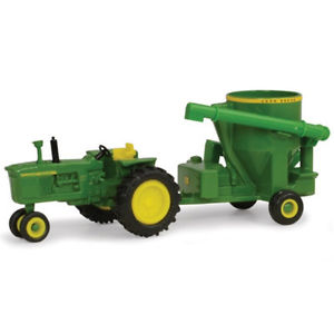 John Deere 1/64 Scale 4010 Tractor with Mixer Diecast Ertl ...