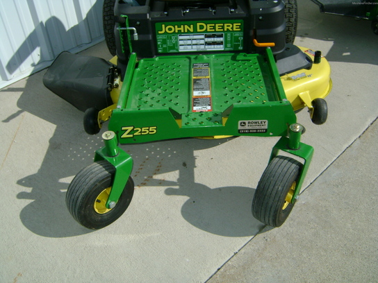 2013 John Deere Z255 Lawn & Garden and Commercial Mowing ...