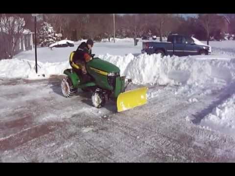 John Deere X300 Plowing Snow (HD) | How To Make & Do ...