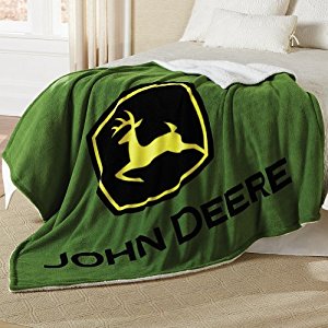 ... John Deere Logo Thick Sherpa and Fleece Green Blanket - Throw Blankets