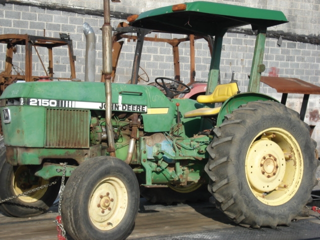 John Deere 2150 salvage tractor at Bootheel Tractor Parts