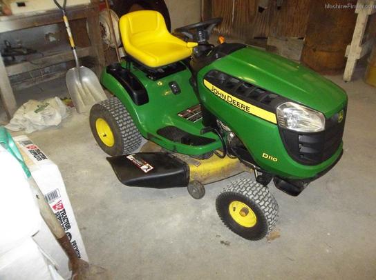 2011 John Deere D110 Lawn & Garden and Commercial Mowing ...