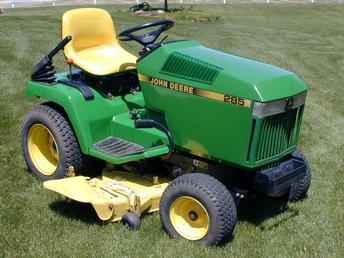 Used Farm Tractors for Sale: John Deere 285 Garden Tractor ...