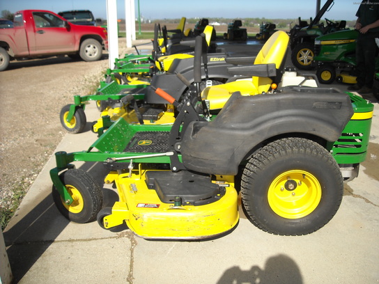 2010 John Deere Z445 Lawn & Garden and Commercial Mowing ...