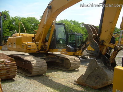 2002 John Deere 200LC Excavator - John Deere MachineFinder