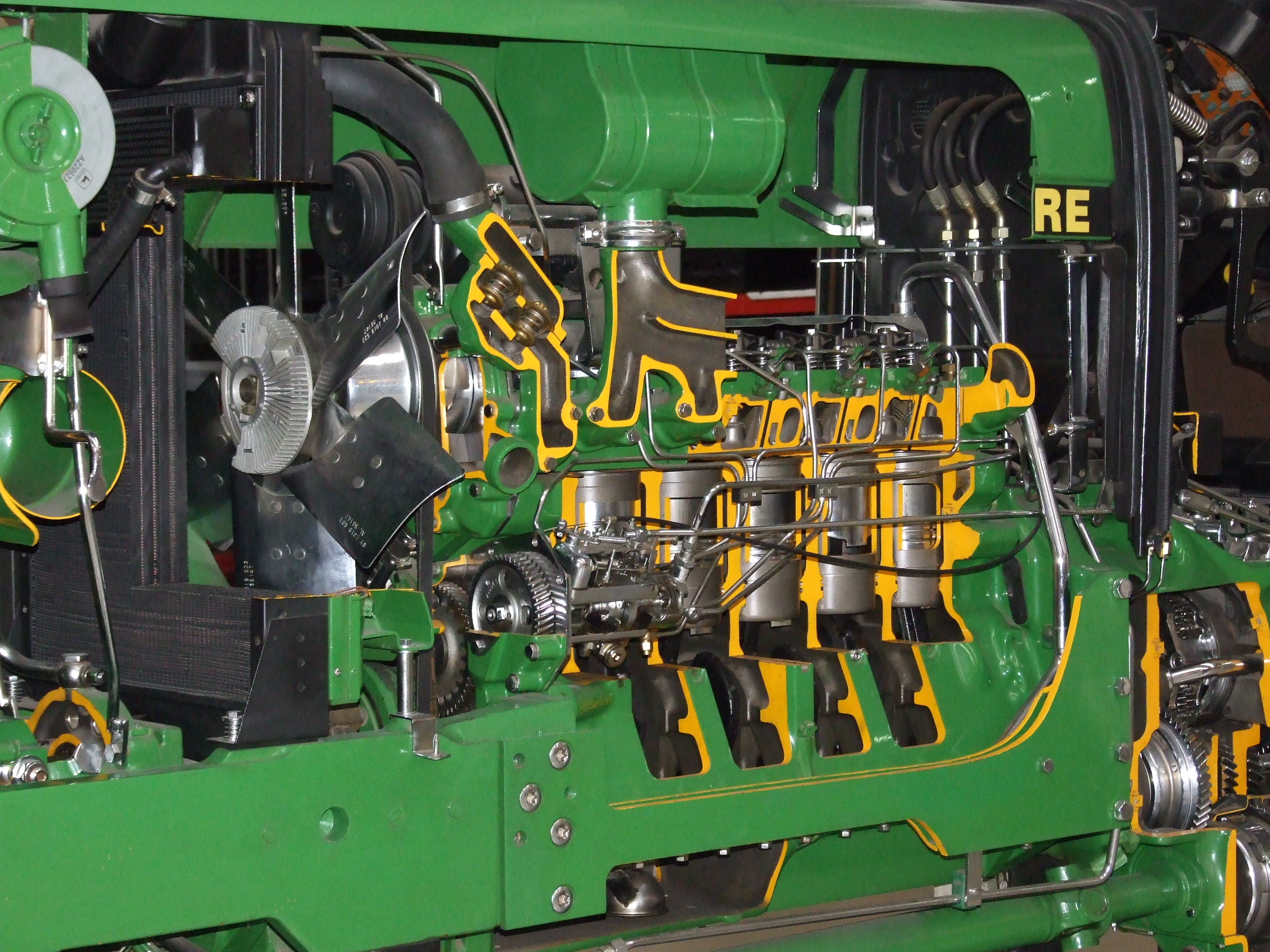 File:John Deere 3350 tractor cut engine angle.JPG