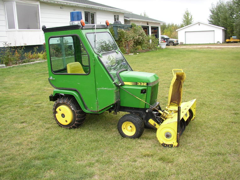 Cozy Cab on JD 318 - John Deere Tractor Forum - GTtalk