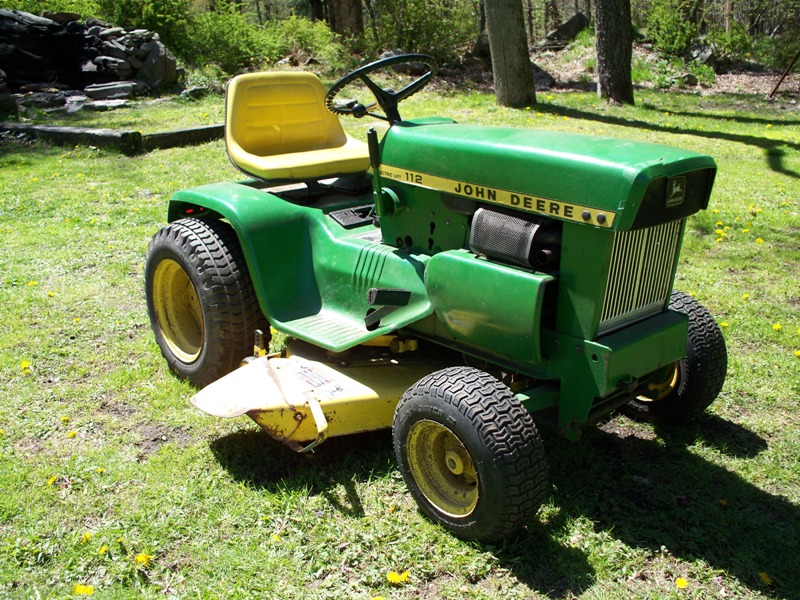 John Deere 112 Tractor (1974) - MyTractorForum.com - The ...