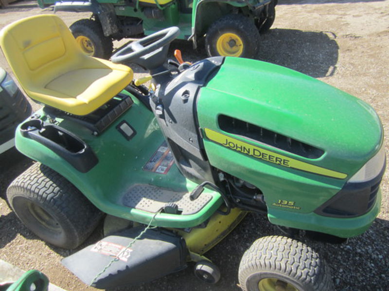 2006 John Deere 135 Riding Mower #GX0135A025646 Noteboom ...