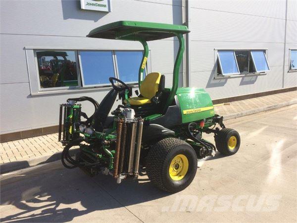 Used John Deere 7500 Fairway Mower fairway mowers Year ...