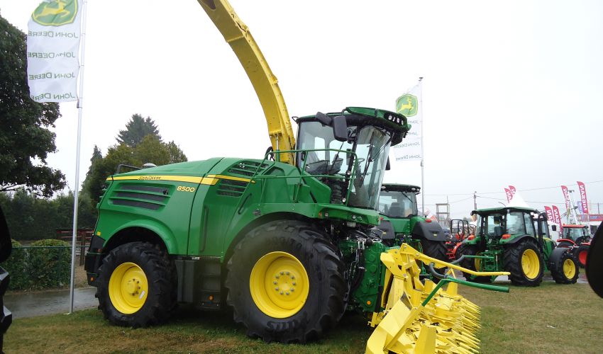 John Deere 8500 Specs and data - India