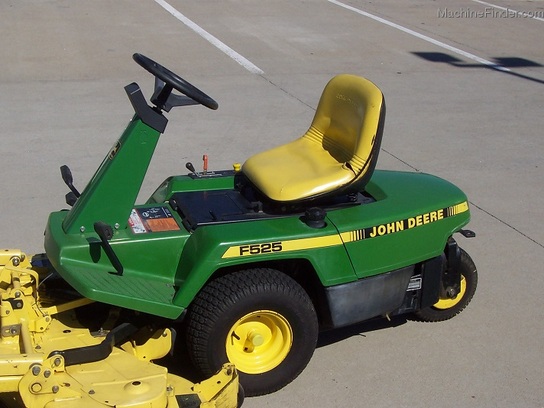 1995 John Deere F525 Front Mower with 48 cut