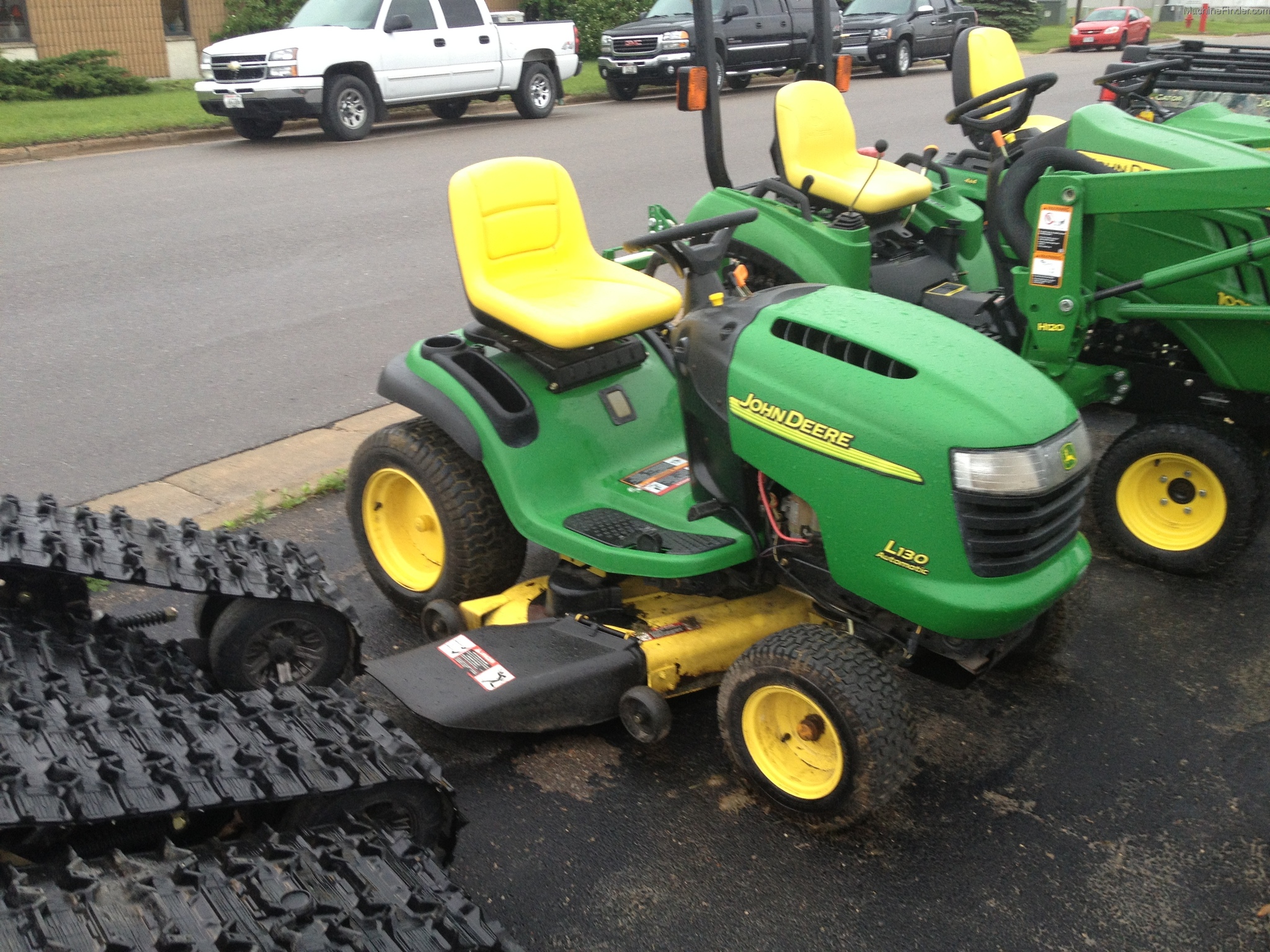 2003 John Deere L130 Lawn & Garden and Commercial Mowing ...
