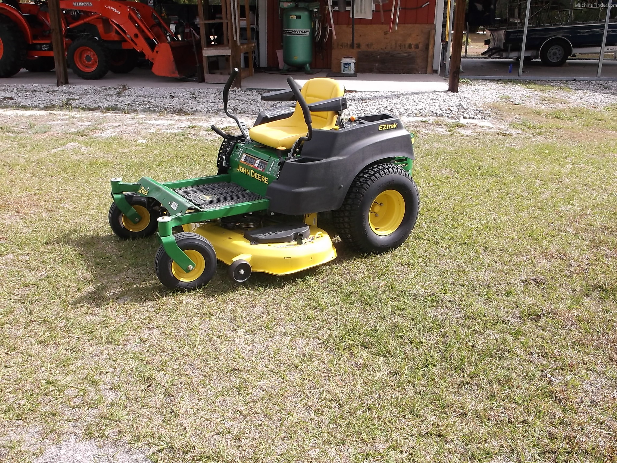 2013 John Deere Z425 Lawn & Garden and Commercial Mowing ...