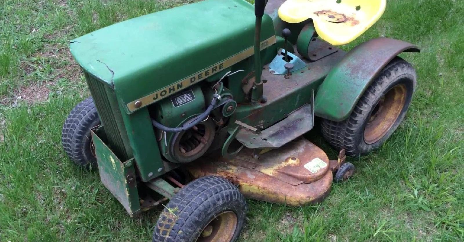 1967 John Deere 112 Round Fender Garden Tractor Found on ...