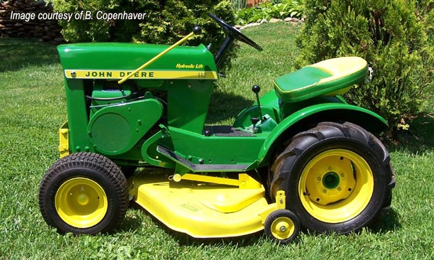 Alfa img - Showing > John Deere 112 Garden Tractor