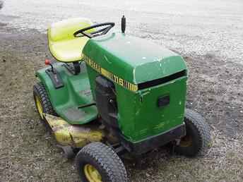 Used Farm Tractors for Sale: John Deere 116 Lawnmower ...