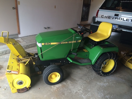 1986 John Deere 240 Lawn & Garden and Commercial Mowing ...