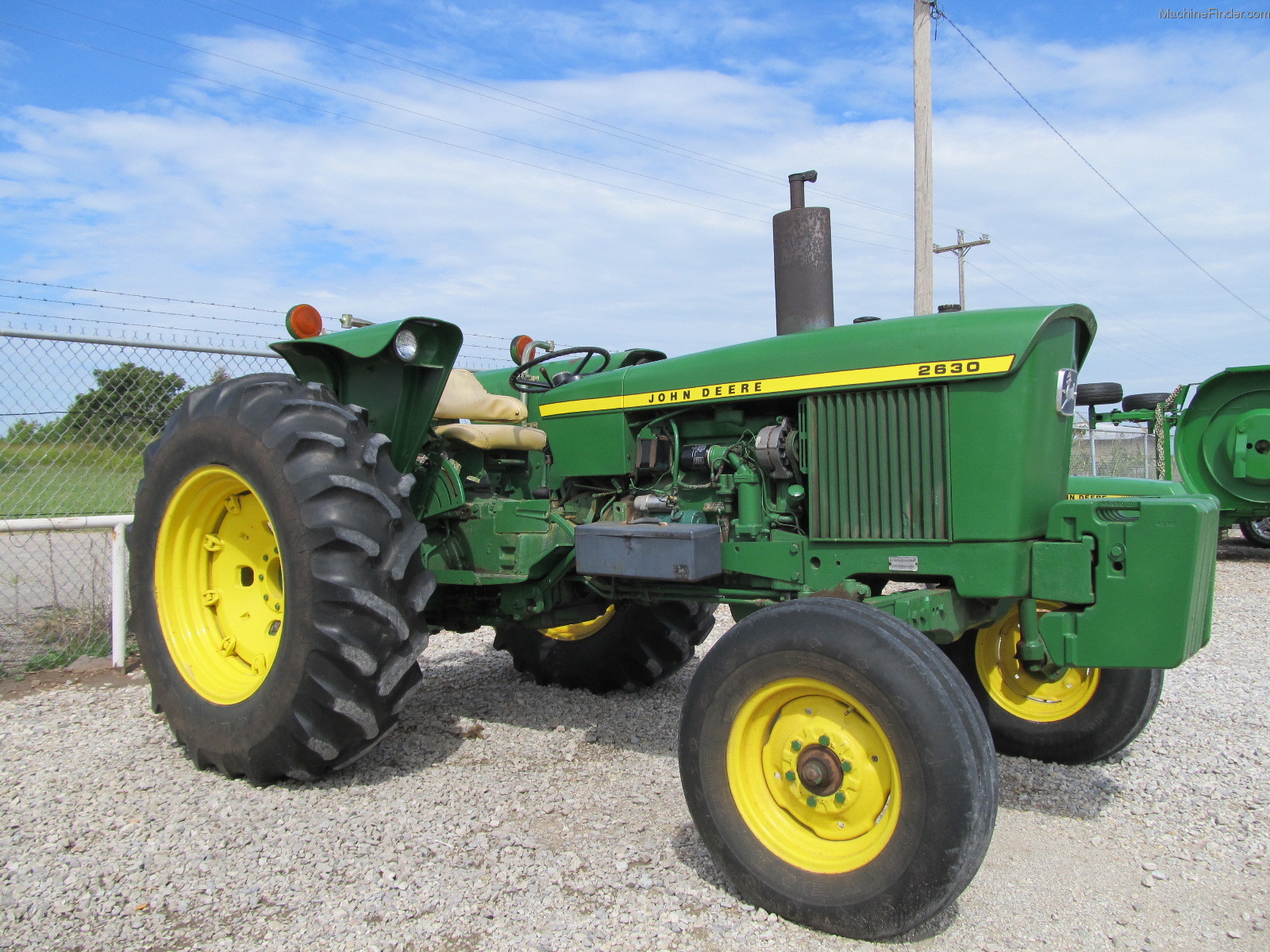 John Deere 2630 Tractors - Utility (40-100hp) - John Deere ...