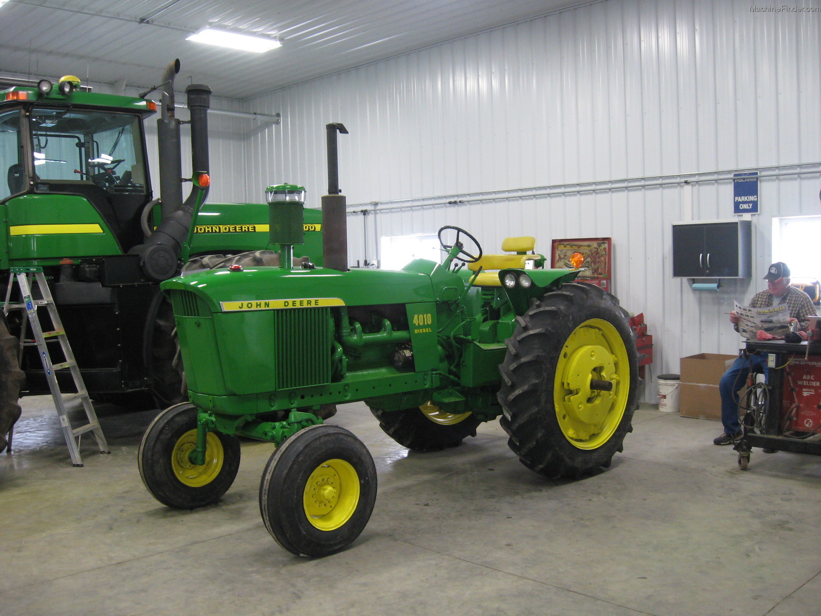 John Deere 4010 Tractors - Row Crop (+100hp) - John Deere ...
