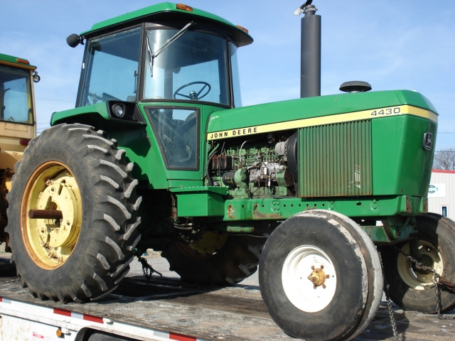 John Deere 4430 salvage tractor at Bootheel Tractor Parts