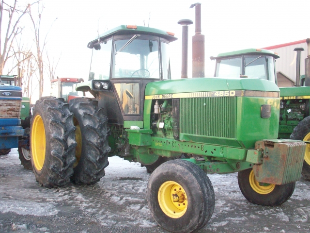 John Deere 4650 salvage tractor at Bootheel Tractor Parts