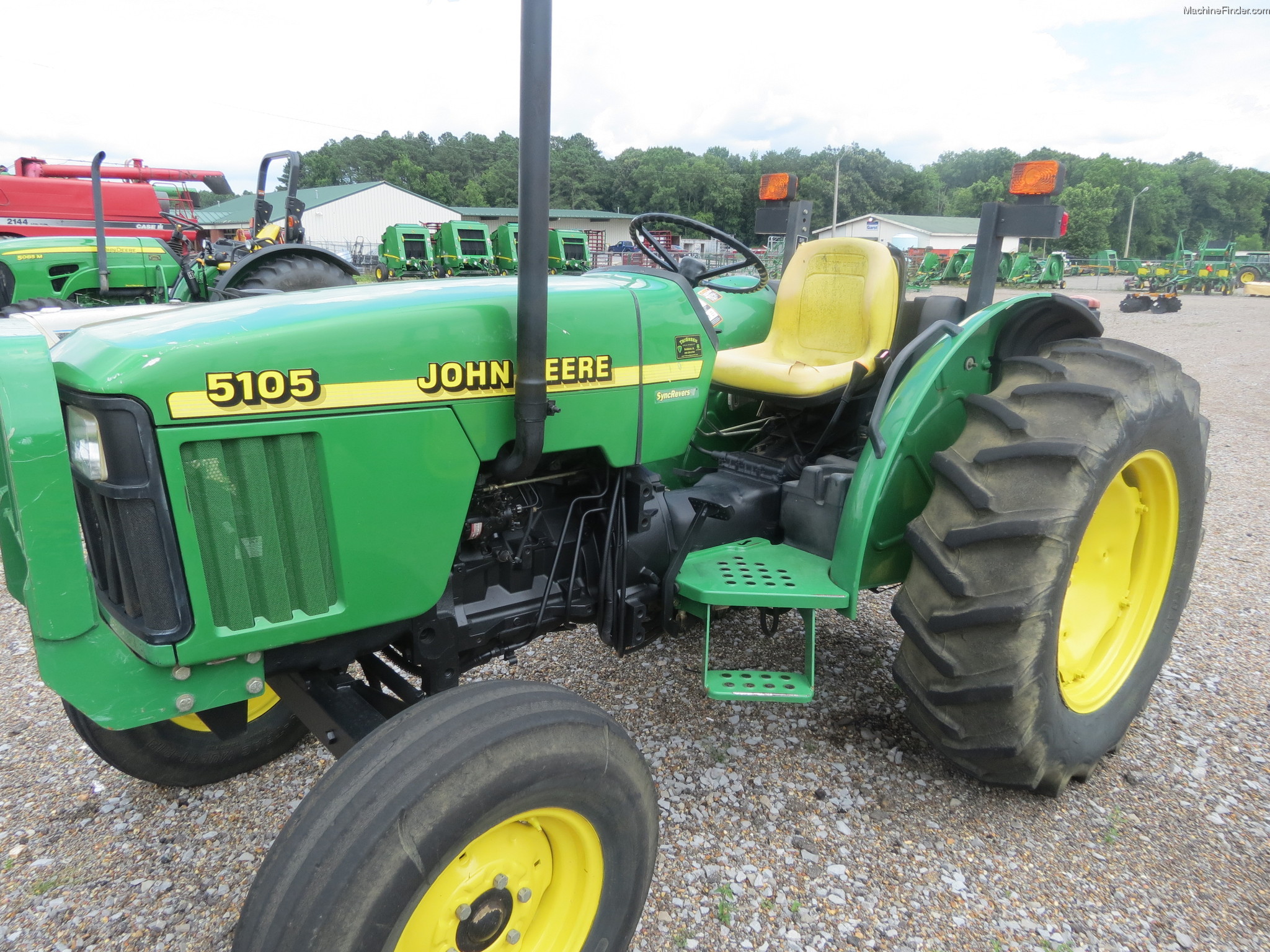 2000 John Deere 5105 Tractors - Utility (40-100hp) - John ...