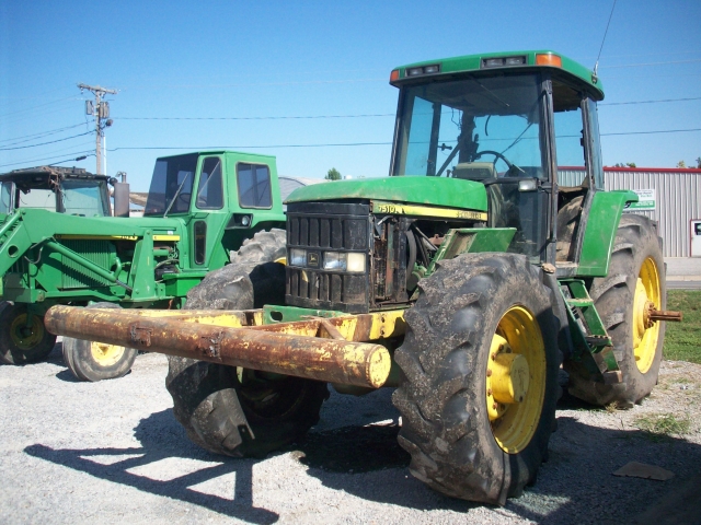 John Deere 7510 salvage tractor at Bootheel Tractor Parts