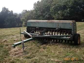 Used Farm Tractors for Sale: John Deere 8250 Grain Drill ...