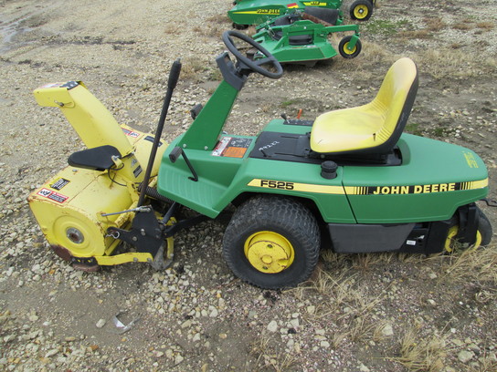 John Deere F525 Lawn & Garden and Commercial Mowing - John ...