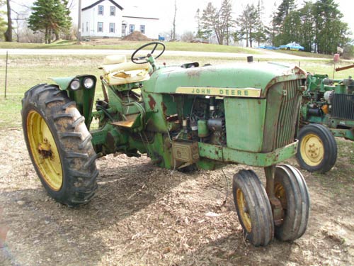 Salvaged John Deere 2010 tractor for used parts | EQ-15529 ...