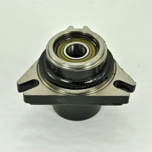 John Deere Center Bearing Spindle Housing Assembly - AM32955