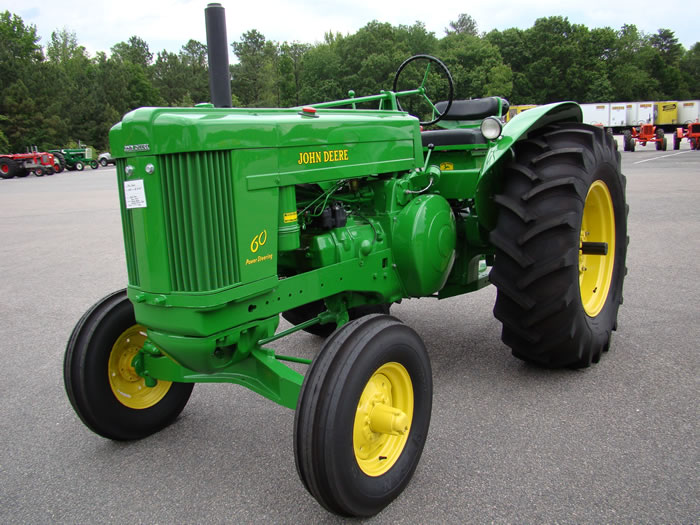 John Deere – Keystone Tractor Museum