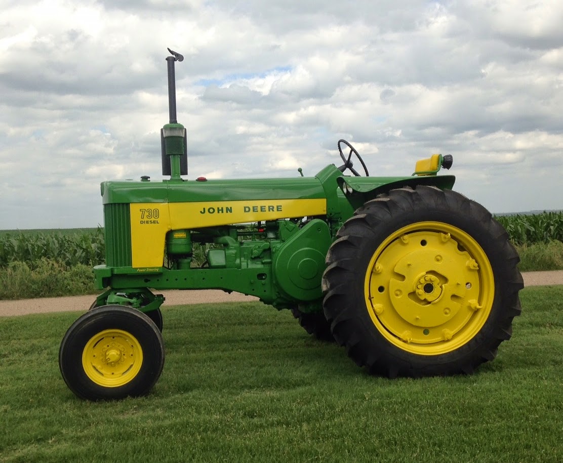 Tractor of the Week: John Deere 730 Diesel