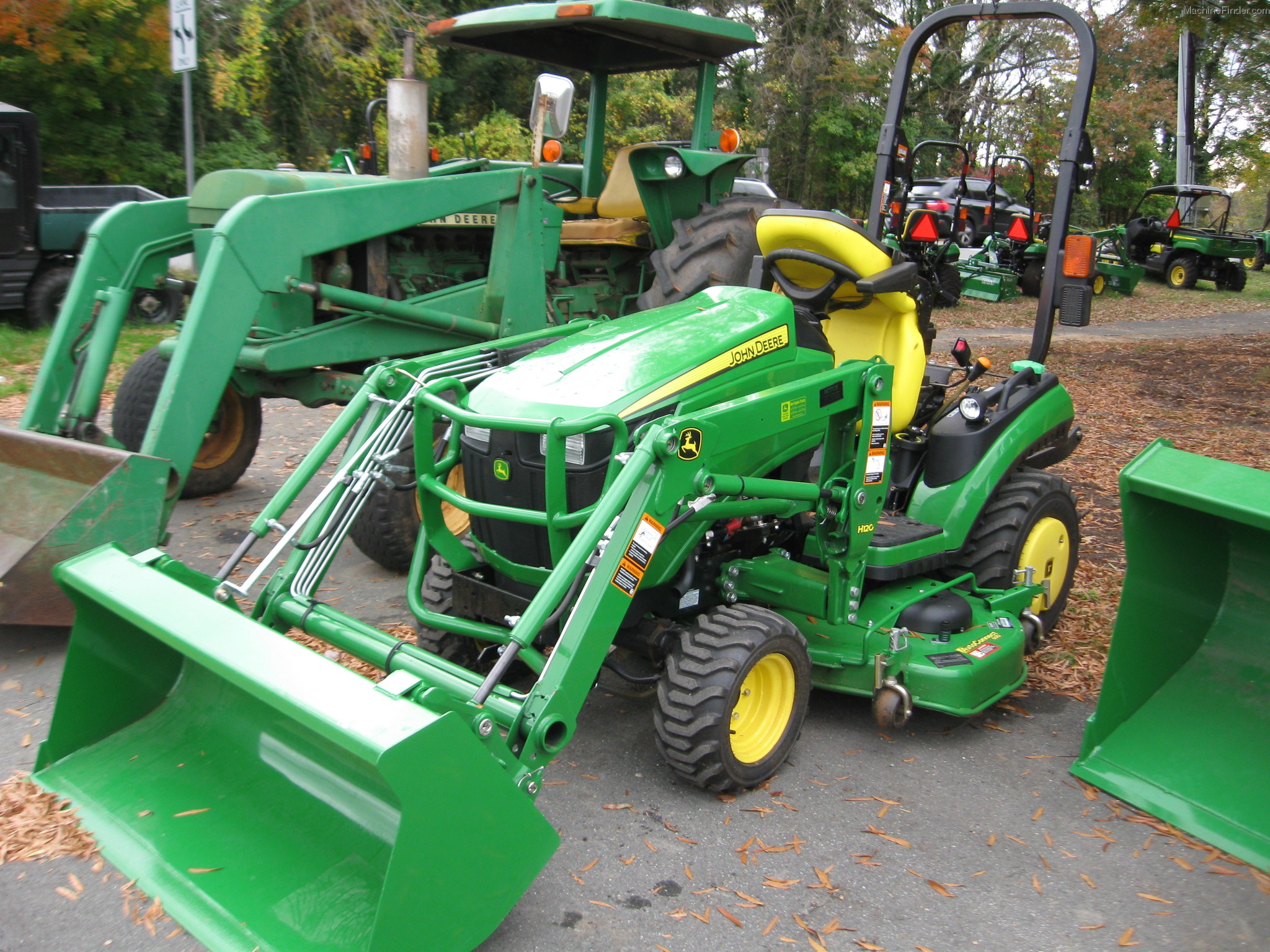 2014 John Deere 1025R Tractors - Compact (1-40hp.) - John ...